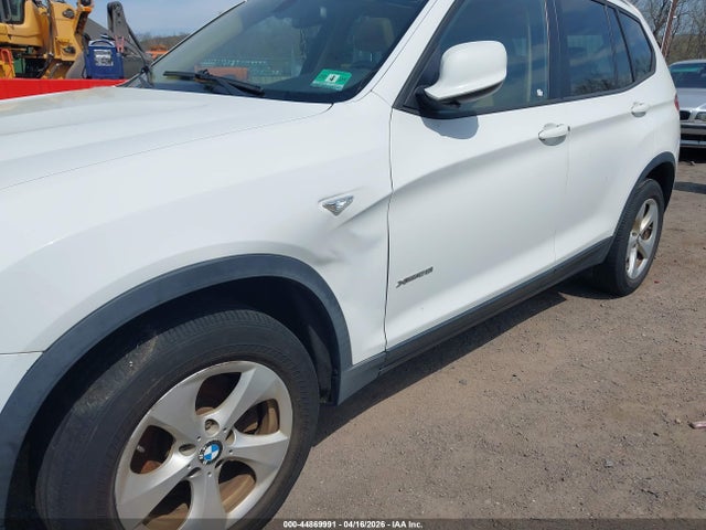 44869991 :رقم المزاد ، 5UXWX5C55BL711798 vin ، 2011 Bmw X3 Xdrive28i مزاد بيع