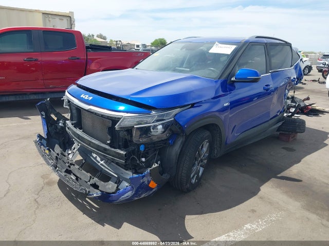 44869992 :رقم المزاد ، KNDEUCAA2P7353750 vin ، 2023 Kia Seltos S مزاد بيع