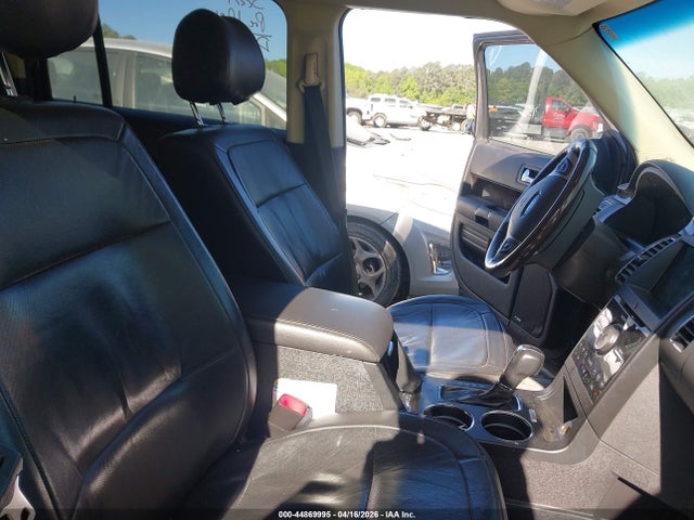 44869995 :رقم المزاد ، 2FMGK5D87HBA00864 vin ، 2017 Ford Flex Limited مزاد بيع