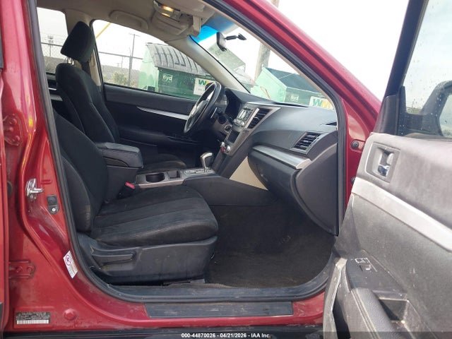 44870026 :رقم المزاد ، 4S4BRBAC3E3259554 vin ، 2014 Subaru Outback 2.5i مزاد بيع