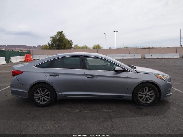 Hyundai SONATA SE 2015 5NPE24AF3FH222179 Image 13