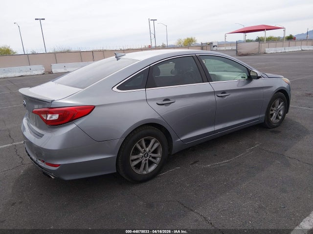 Hyundai SONATA SE 2015 5NPE24AF3FH222179 Image 4