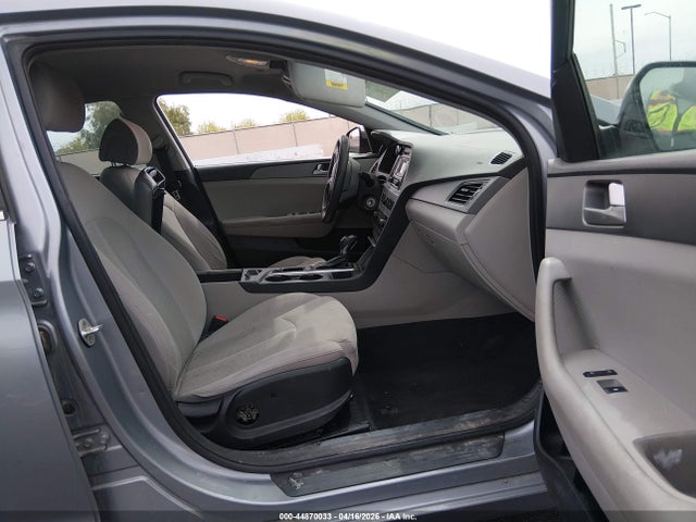 Hyundai SONATA SE 2015 5NPE24AF3FH222179 Image 5