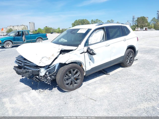 2024 Volkswagen Tiguan 2.0t Se/2.0t Wolfsburg Edition მანქანა იყიდება აუქციონზე, vin: 3VV3B7AX6RM065281, აუქციონის ნომერი: 44870059