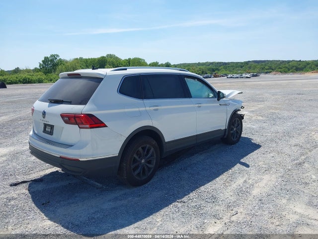 2024 Volkswagen Tiguan 2.0t Se/2.0t Wolfsburg Edition მანქანა იყიდება აუქციონზე, vin: 3VV3B7AX6RM065281, აუქციონის ნომერი: 44870059