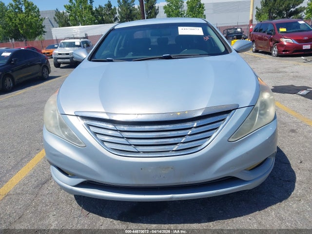2011 Hyundai Sonata Se მანქანა იყიდება აუქციონზე, vin: 5NPEC4AC7BH138430, აუქციონის ნომერი: 44870072