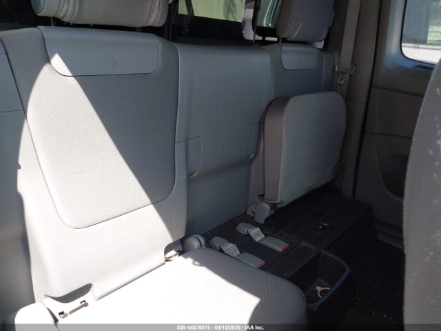 5TFUU4EN8EX091681 Toyota Tacoma Base V6
