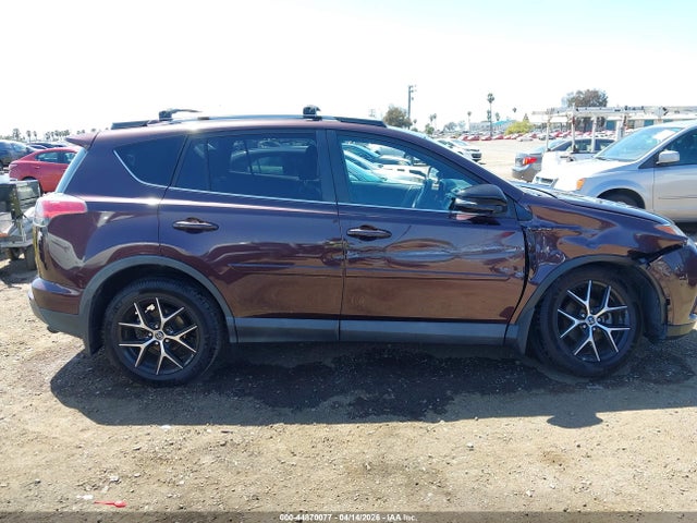 Toyota RAV4 SE 2018 2T3NFREVXJW502363 Image 13