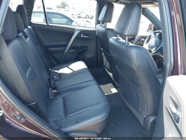 Toyota RAV4 SE 2018 2T3NFREVXJW502363 Image 8