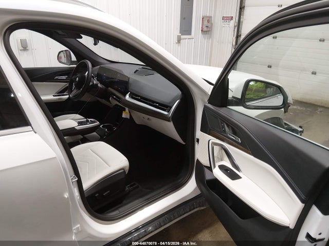 44870078 :رقم المزاد ، WBX73EF02T5403725 vin ، 2026 Bmw X1 Xdrive28i مزاد بيع