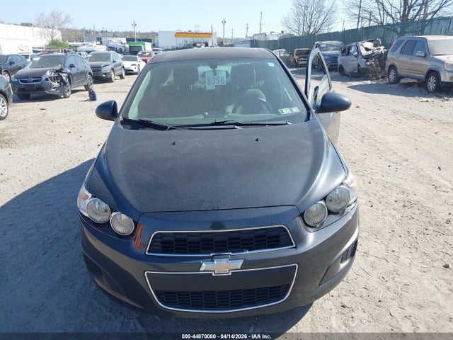 1G1JC5SG6F4133066 Chevrolet Sonic Lt Auto