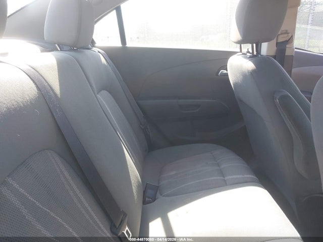 1G1JC5SG6F4133066 Chevrolet Sonic Lt Auto