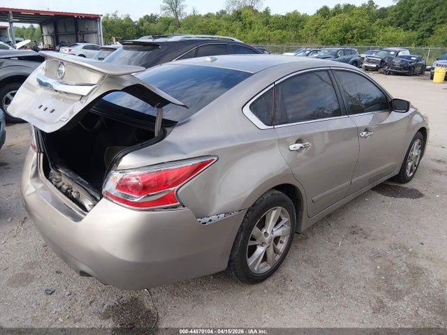Aukcja sprzedaży 2014 Nissan Altima 2.5 Sv, vin: 1N4AL3AP1EN213113, numer aukcji: 44870104