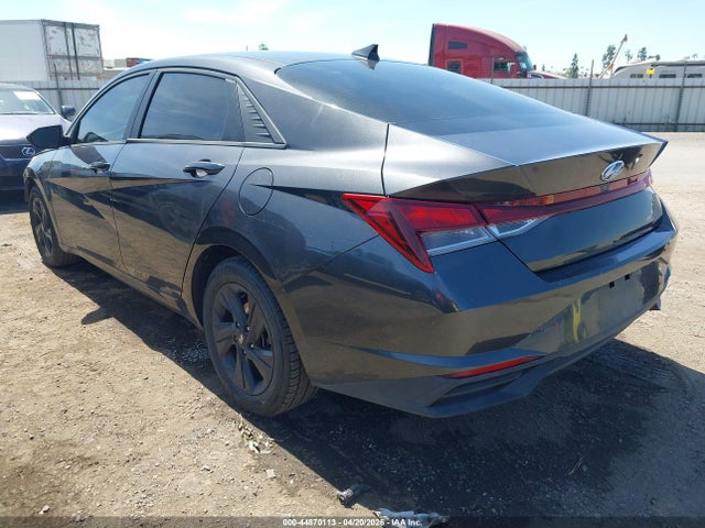 5NPLM4AGXMH051308 Hyundai ELANTRA SEL
