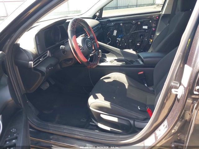 5NPLM4AGXMH051308 Hyundai ELANTRA SEL