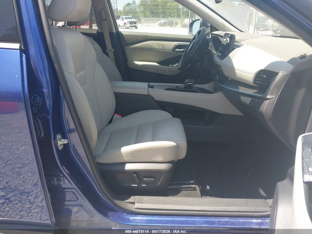44870114 :رقم المزاد ، JN8AT3CA8MW025785 vin ، 2021 Nissan Rogue Sl Fwd مزاد بيع