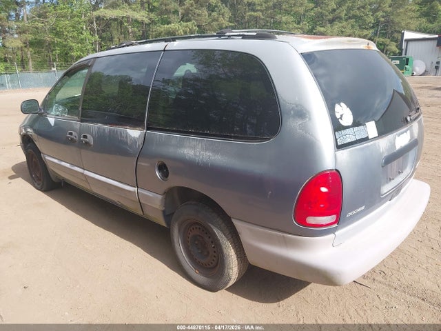 44870115 :رقم المزاد ، 2B4GP44R9TR826055 vin ، 1996 Dodge Grand Caravan Se مزاد بيع
