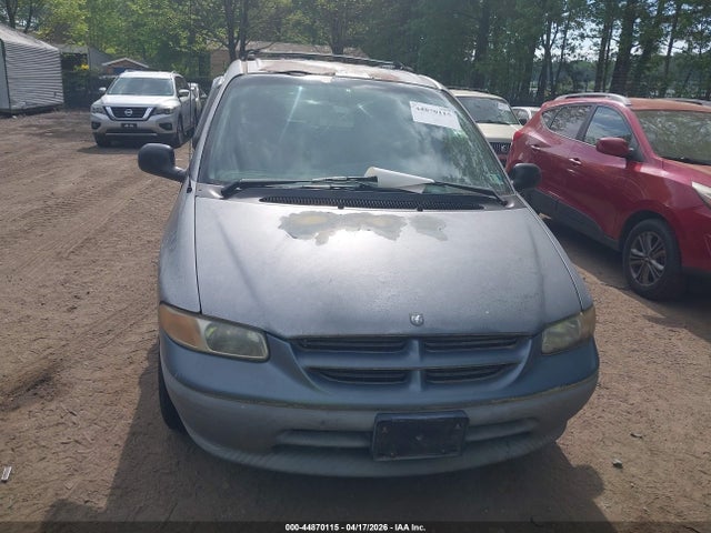 44870115 :رقم المزاد ، 2B4GP44R9TR826055 vin ، 1996 Dodge Grand Caravan Se مزاد بيع