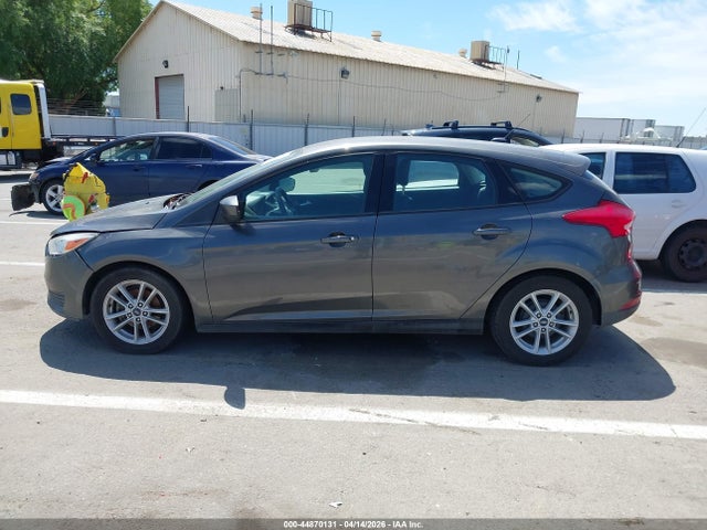 1FADP3K29JL231448 Ford FOCUS SE