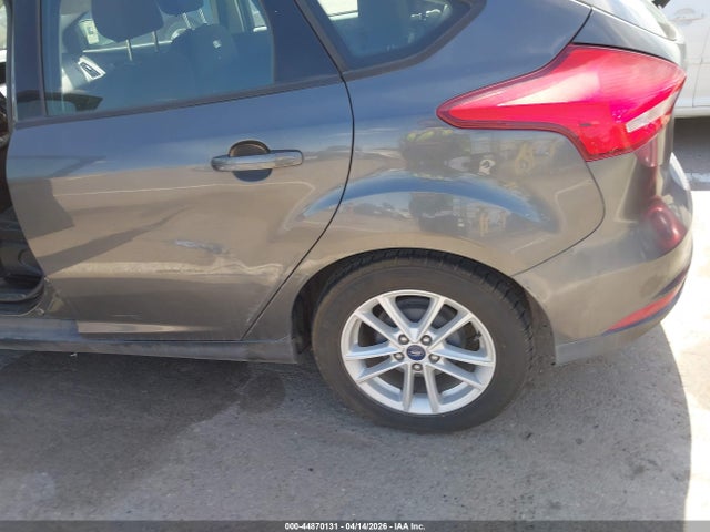1FADP3K29JL231448 Ford FOCUS SE