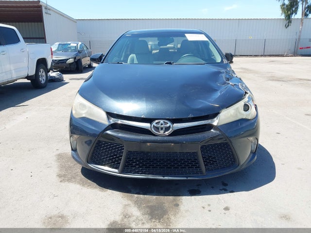 Продажа на аукционе авто 2015 Toyota Camry Se, vin: 4T1BF1FKXFU490028, номер лота: 44870154