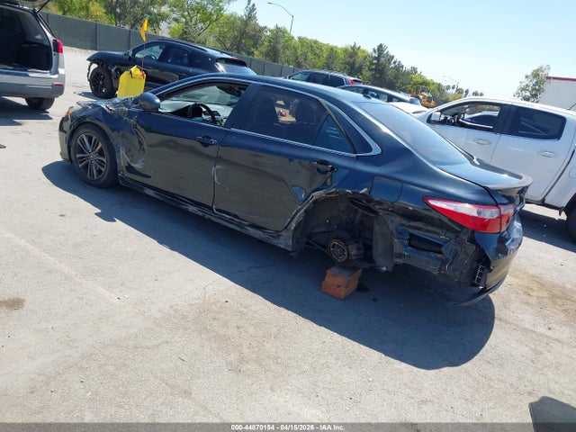 Продажа на аукционе авто 2015 Toyota Camry Se, vin: 4T1BF1FKXFU490028, номер лота: 44870154