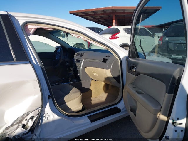 Продажа на аукционе авто 2012 Ford Fusion Se, vin: 3FAHP0HA9CR444970, номер лота: 44870161