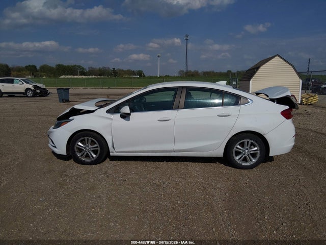 Продаж на аукціоні авто 2017 Chevrolet Cruze Lt Auto, vin: 1G1BE5SMXH7252986, номер лоту: 44870168