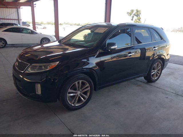 KIA Sorento Limited V6 2014 5XYKW4A76EG451283 Image 2