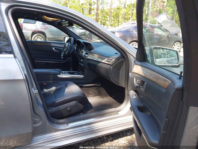 Продаж на аукціоні авто 2014 Mercedes-benz E 350 4matic, vin: WDDHF8JBXEA880129, номер лоту: 44870188