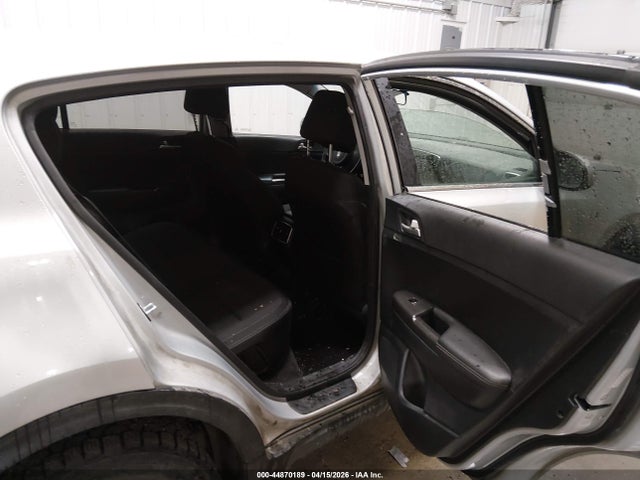 KIA Sportage Lx 2017 KNDPMCAC0H7079007 Image 8