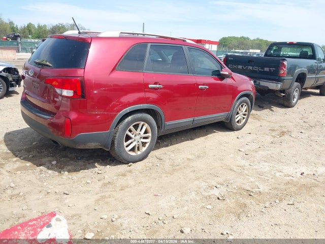 2015 Kia Sorento Lx მანქანა იყიდება აუქციონზე, vin: 5XYKT3A60FG563377, აუქციონის ნომერი: 44870207