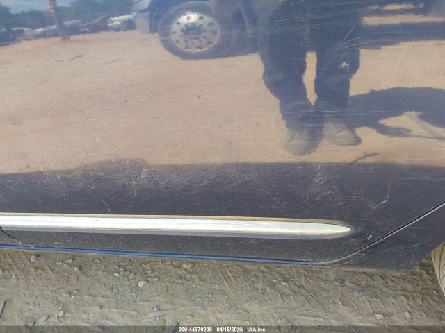 44870209 :رقم المزاد ، KNAFG525777026962 vin ، 2007 Kia Rondo Ex مزاد بيع