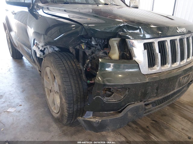 44870228 :رقم المزاد ، 1J4RR4GG4BC548828 vin ، 2011 Jeep Grand Cherokee Laredo مزاد بيع