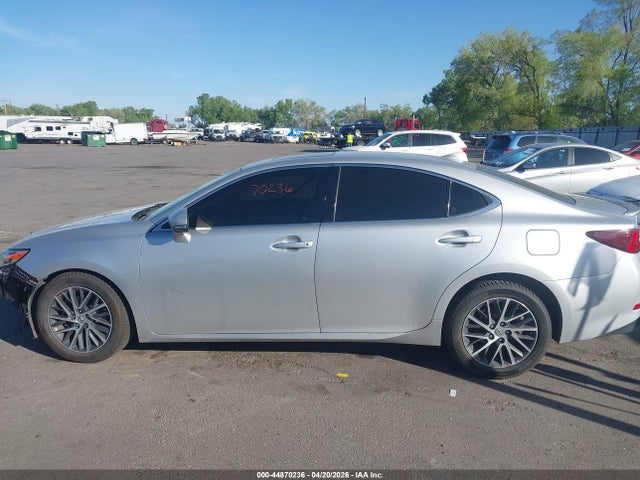 2016 Lexus Es 350 მანქანა იყიდება აუქციონზე, vin: 58ABK1GG2GU006949, აუქციონის ნომერი: 44870236