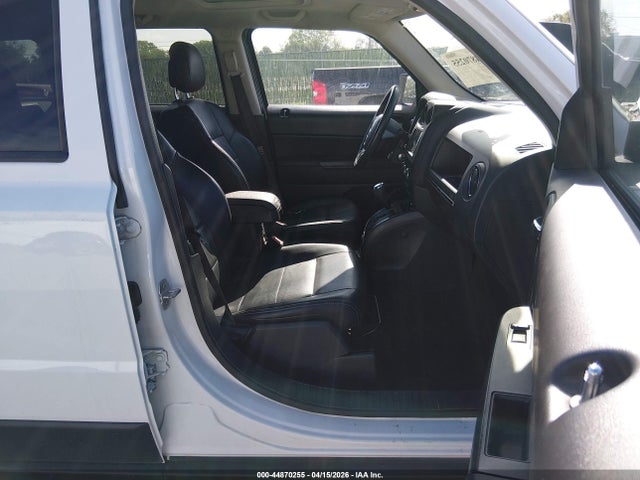 1C4NJRFB1GD789679 Jeep Patriot High Altitude Edition
