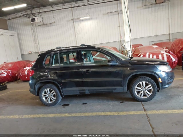 Продаж на аукціоні авто 2016 Volkswagen Tiguan S, vin: WVGAV7AX9GW606278, номер лоту: 44870269
