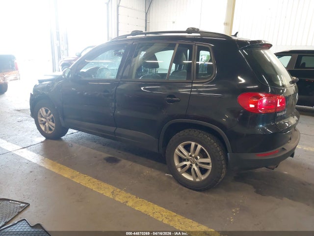 Продаж на аукціоні авто 2016 Volkswagen Tiguan S, vin: WVGAV7AX9GW606278, номер лоту: 44870269