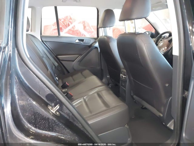 Продаж на аукціоні авто 2016 Volkswagen Tiguan S, vin: WVGAV7AX9GW606278, номер лоту: 44870269