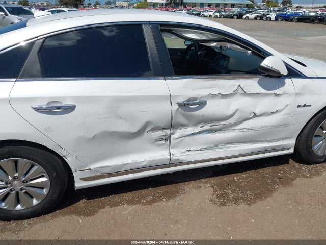 KMHE24L14GA025933 Hyundai Sonata Hybrid Se