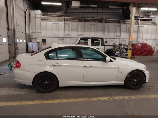 2009 Bmw 328i მანქანა იყიდება აუქციონზე, vin: WBAPH57589NM32662, აუქციონის ნომერი: 44870286