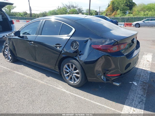 Mazda MAZDA3 2020 3MZBPABL9LM134733 Image 3