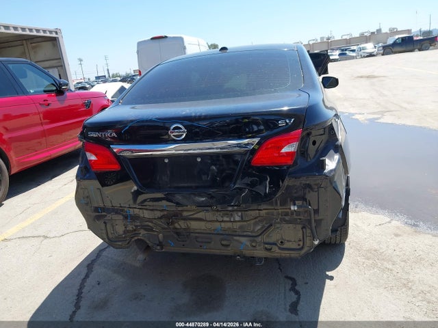 3N1AB7AP4JL632218 Nissan SENTRA SV