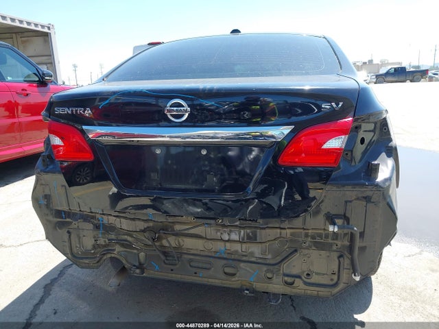 3N1AB7AP4JL632218 Nissan SENTRA SV