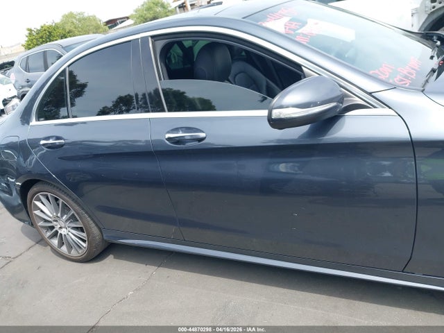 55SWF6GBXFU020929 Mercedes-Benz C 400 4matic