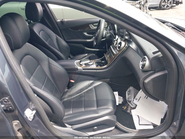 55SWF6GBXFU020929 Mercedes-Benz C 400 4matic