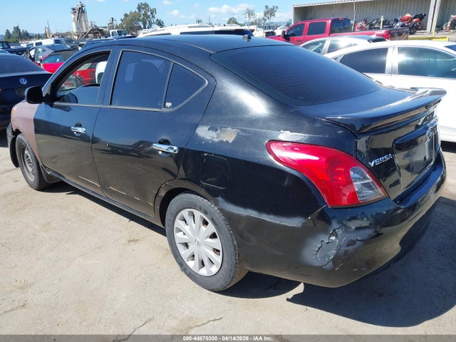 44870300 :رقم المزاد ، 3N1CN7AP2EK457205 vin ، 2014 Nissan Versa 1.6 Sv مزاد بيع