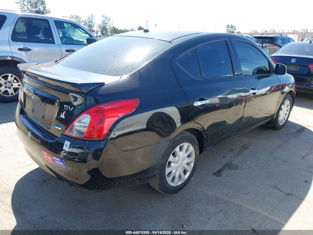 44870300 :رقم المزاد ، 3N1CN7AP2EK457205 vin ، 2014 Nissan Versa 1.6 Sv مزاد بيع