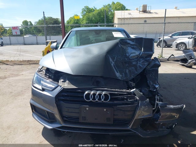 WAUGMAF44KN020659 Audi A4 40 Premium/40 Titanium Premium