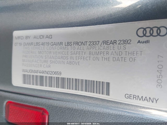 WAUGMAF44KN020659 Audi A4 40 Premium/40 Titanium Premium